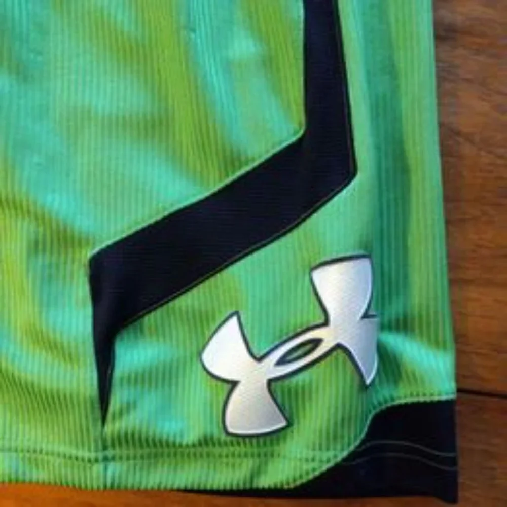 Under Armour Mens Loose Basketball Shorts Med Neon Green.